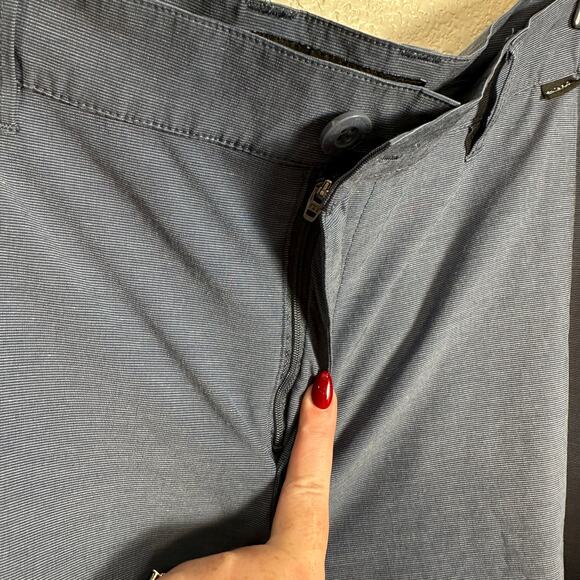 Travis Mathew Mens Beck Golf Shorts 10” in Vintage Indigo Blue Size 40 - Picture 9 of 11